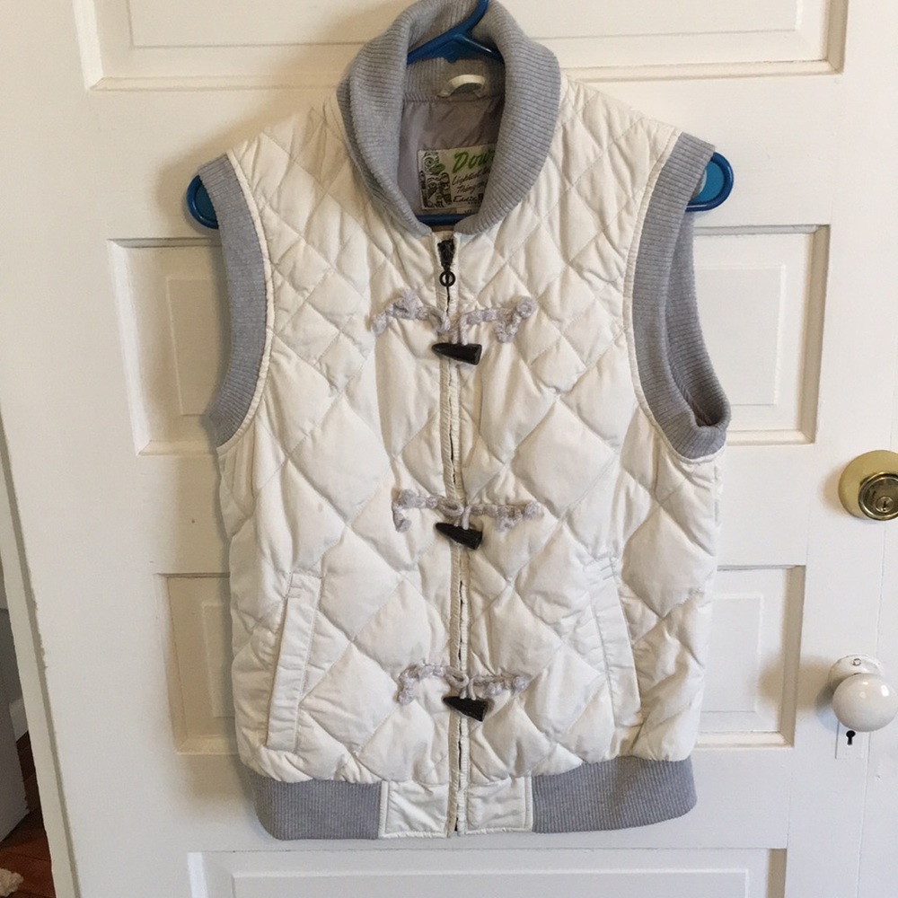 Eddie Bauer down vest. Medium tall